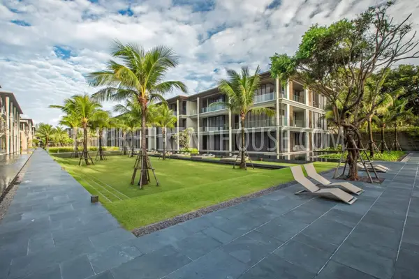 MAI23029: Beachfront 1-Bedroom Apartment For Rent on Mai Khao Beach, Phuket. Photo #25