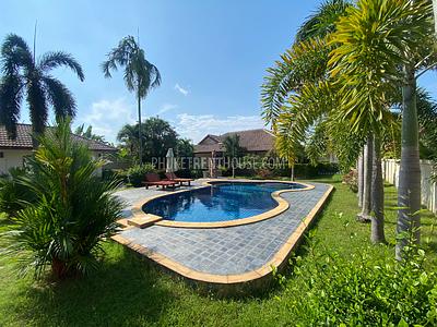 NAI20579: Pool Villa in Rawai With Huge Garden. Photo #13