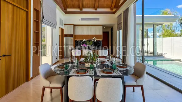 BAN23034: Elegant modern 3 bedroom villa in the prestigious Laguna-Bang Tao area, Phuket. Photo #2