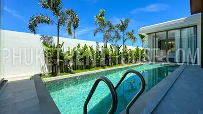BAN23034: Elegant modern 3 bedroom villa in the prestigious Laguna-Bang Tao area, Phuket. Photo #33