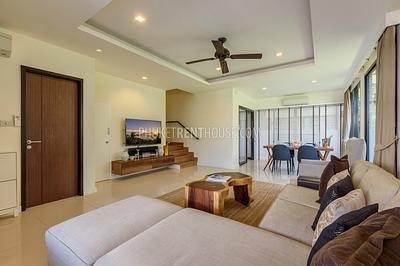 BAN20608: Luxury 3 Bedroom Townhouse close to the Bang Tao Beach. Photo #3