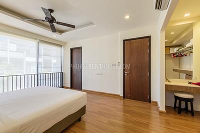 BAN20608: Luxury 3 Bedroom Townhouse close to the Bang Tao Beach. Photo #14