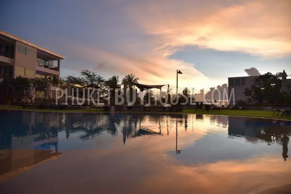 KAR23041: 2-Bedroom Freehold Condo Near Karon Beach, Phuket. Photo #4