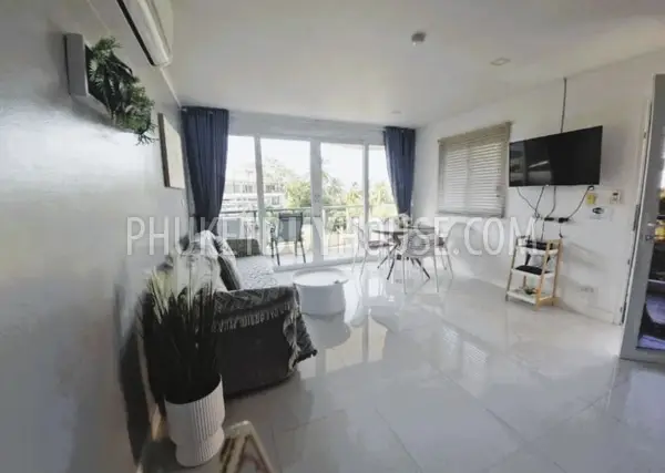 KAR23041: 2-Bedroom Freehold Condo Near Karon Beach, Phuket. Photo #9