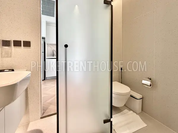 BAN23042: Bright 1-Bedroom Apartment For Rent Near Bang Tao Beach, Phuket. Photo #9