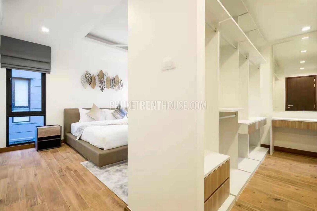 BAN21088: Perfect 5 bedrooms villa in Bangtao Laguna Park. Photo #1