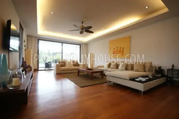 NAT23057: 4-Bedroom Beachfront Apartment in Naithon, Phuket. Photo #6