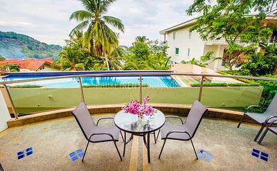 KAT21118: 3-Level Apartment with a Beautiful Sea-Side View in Kata. Photo #2