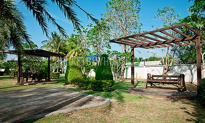 CHA3734: Tropical Pool Villa near Villa Market at Chalong circle. Photo #7