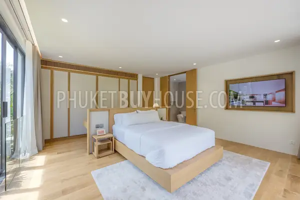 NAY22552: 3-Bedroom Tropical Villa Surrounded by Nature in Northern Phuket, Nai Yang. Photo #54