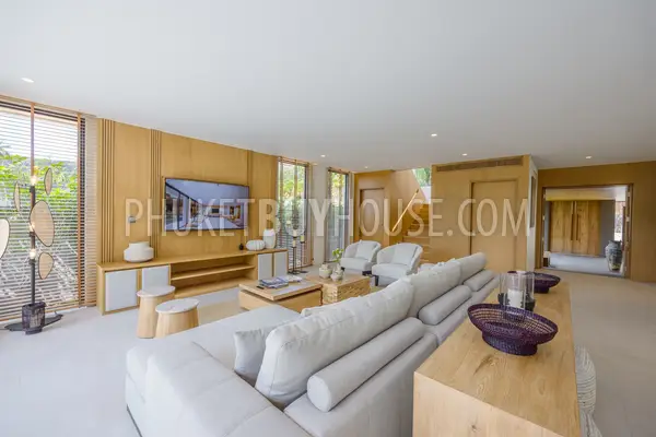 NAY22552: 3-Bedroom Tropical Villa Surrounded by Nature in Northern Phuket, Nai Yang. Photo #25
