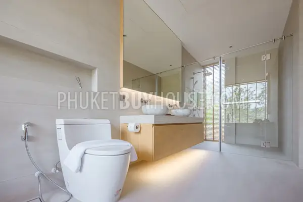 NAY22552: 3-Bedroom Tropical Villa Surrounded by Nature in Northern Phuket, Nai Yang. Photo #42