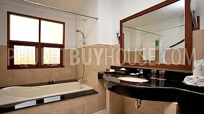BAN3736: 8 bedroom Villa for Sale in Bang Tao. Fotoğraf #16