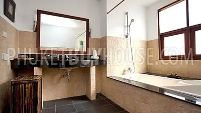 BAN3736: 8 bedroom Villa for Sale in Bang Tao. Fotoğraf #17