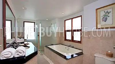 BAN3736: 8 bedroom Villa for Sale in Bang Tao. Fotoğraf #19