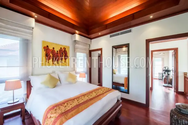 BAN21203: Luxury 4 bedroom villa in Laguna Bangtao near beach. Photo #6