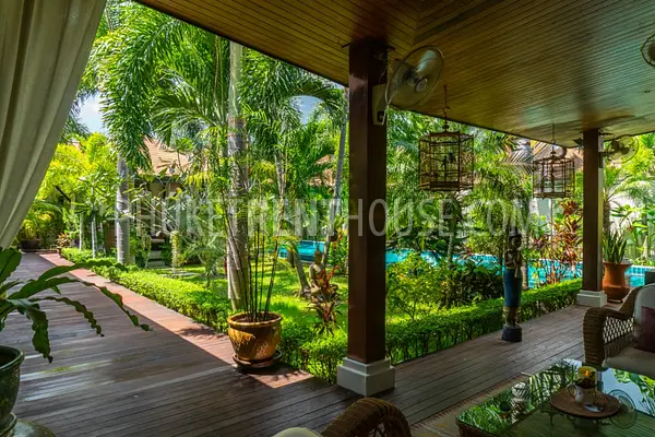 RAW21240: Luxury Villa with Large Pool in Rawai. Photo #2