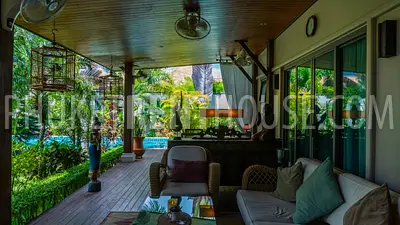RAW21240: Luxury Villa with Large Pool in Rawai. Photo #3
