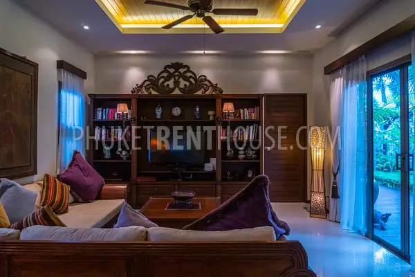 RAW21240: Luxury Villa with Large Pool in Rawai. Photo #19