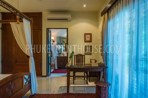 RAW21240: Luxury Villa with Large Pool in Rawai. Photo #14