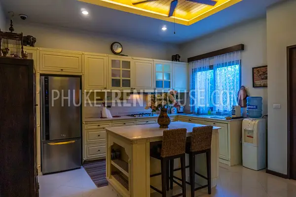 RAW21240: Luxury Villa with Large Pool in Rawai. Photo #32