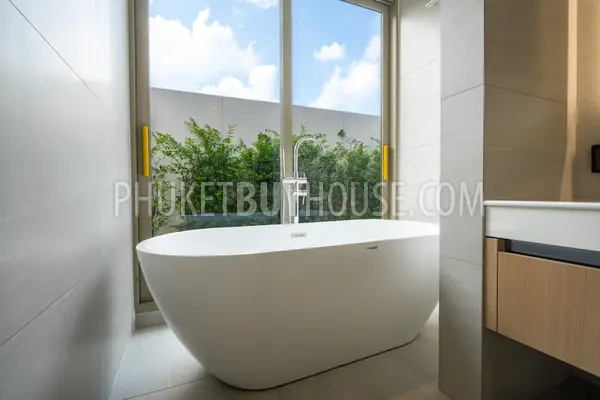 THA23062: 3-Bedroom Private Pool Villa in Pru Jampa, Thalang Phuket. Photo #26