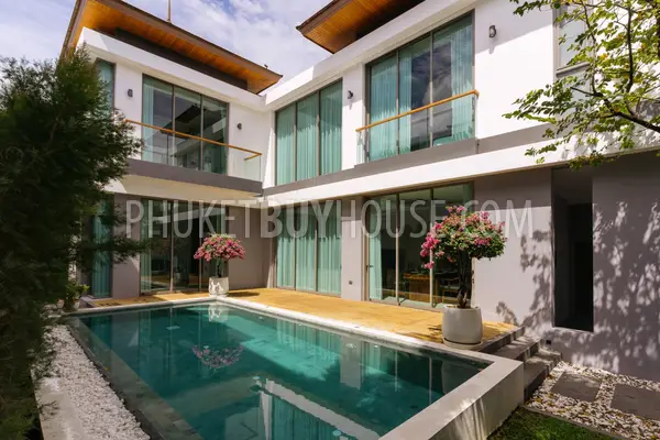CHE23063: 3-Bedroom Ready-to-Move-In Pool Villa in Cherng Talay, Phuket. Photo #1