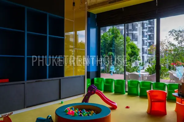 BAN21299: Stylish 2 bedroom apartment in walking distance to the Bangtao beach. Photo #14