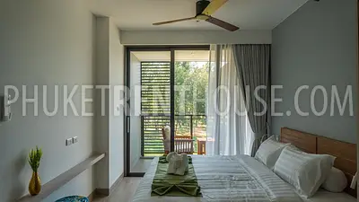 BAN21299: Stylish 2 bedroom apartment in walking distance to the Bangtao beach. Photo #28