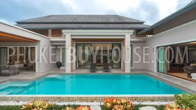 BAN23064: 3-Bedroom Ready-to-Move-In Pool Villa in Bang Tao, Phuket. Photo #2