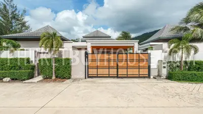 BAN23064: 3-Bedroom Ready-to-Move-In Pool Villa in Bang Tao, Phuket. Photo #32