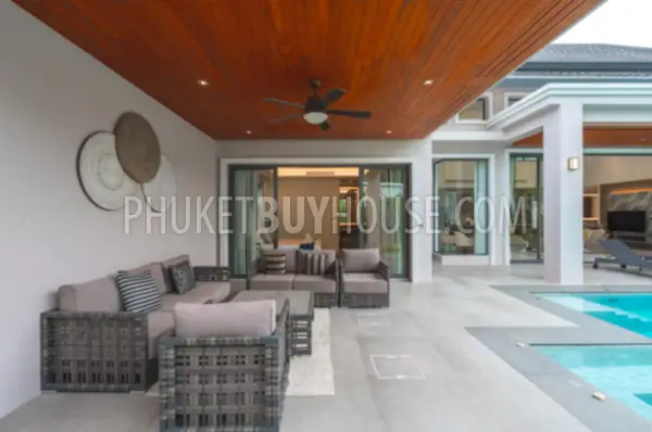 BAN23064: 3-Bedroom Ready-to-Move-In Pool Villa in Bang Tao, Phuket. Photo #17