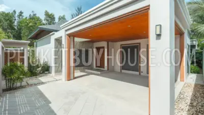 BAN23064: 3-Bedroom Ready-to-Move-In Pool Villa in Bang Tao, Phuket. Photo #25