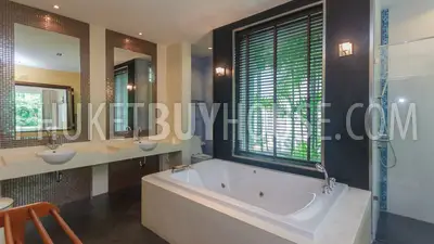 CHA3763: Pool villa for sale in Phuket in gated community of Chalong area. 照片 #1