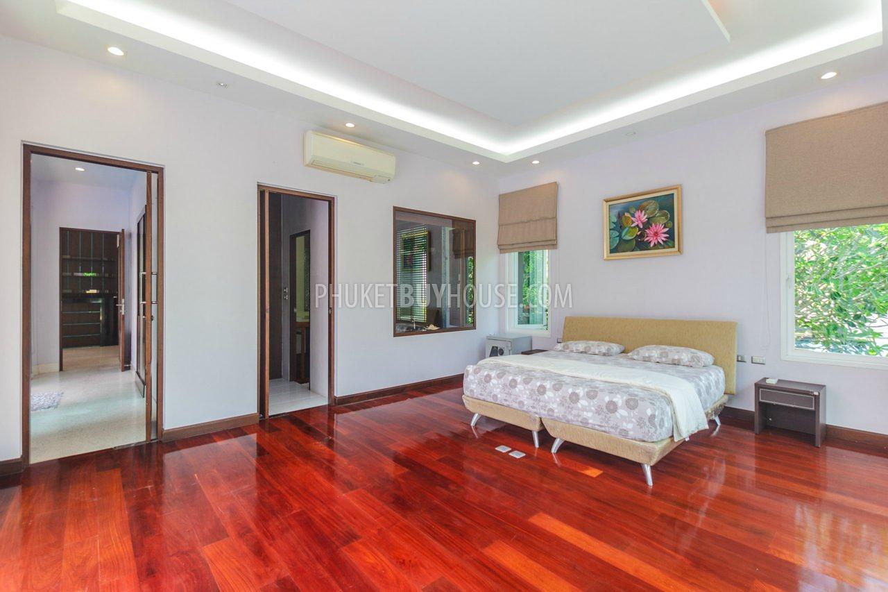 CHA3763: Pool villa for sale in Phuket in gated community of Chalong area. Photo #5