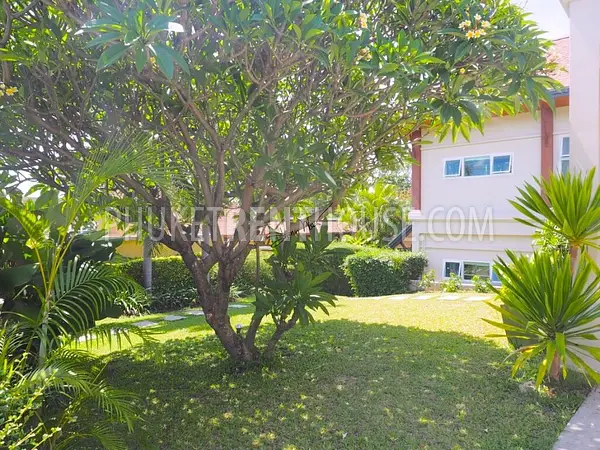 PAN21358: Four Bedrooms House with Seaview. Photo #3