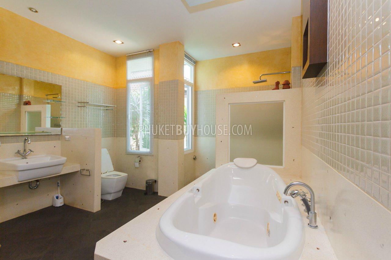 CHA3763: Pool villa for sale in Phuket in gated community of Chalong area. Photo #39