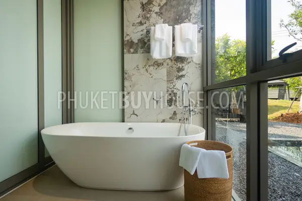 CHE23065: 1-Bedroom Modern Residence in Cherng Talay, Phuket. Photo #17