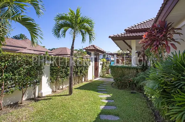 RAW21422: Villa for Long Term Rent in Rawai. Photo #17