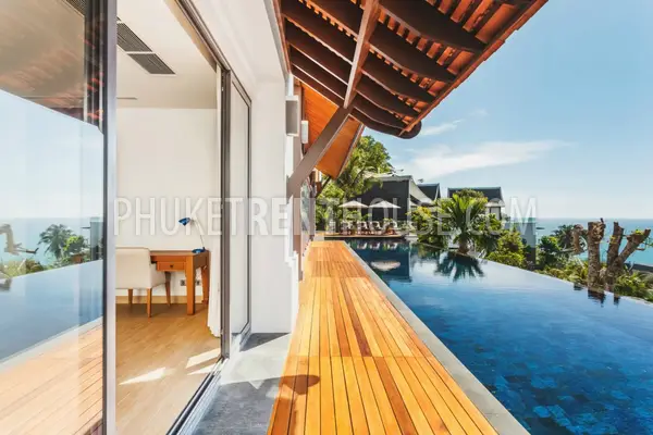 NAT20895: 5 bedroom villa with sea views. Nai Thon beach. 照片 #12