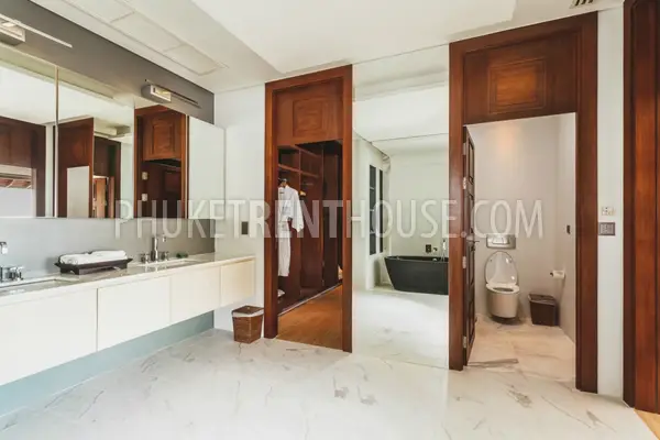 NAT20895: 5 bedroom villa with sea views. Nai Thon beach. 照片 #25