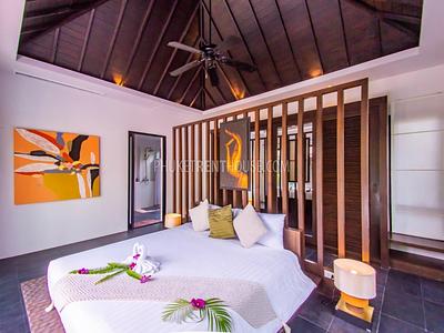 SUR20945: 3 Bedroom Villa with Pool and Garden in Surin. Photo #35