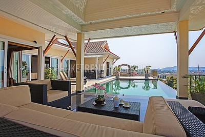 CHA20978: Chalong - Impressive hillside 5 bed Pool Villa with views. Photo #21