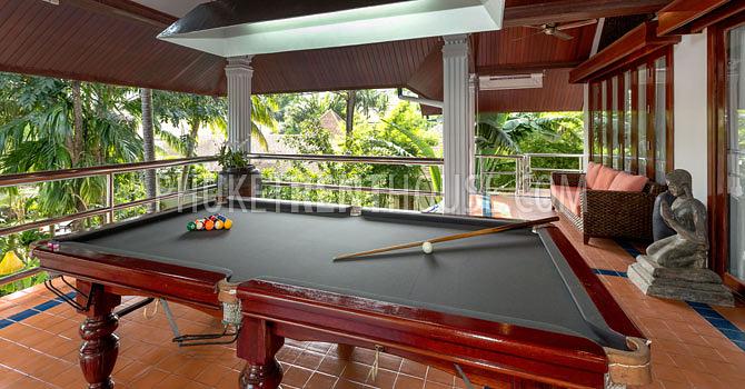 NAI21005: Wonderful 10 Bedroom Villa with Large Garden in Nai Harn. Photo #15