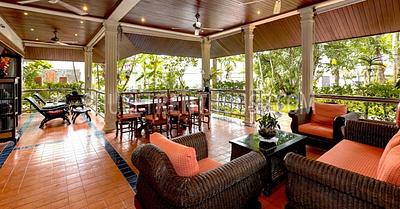 NAI21005: Wonderful 10 Bedroom Villa with Large Garden in Nai Harn. Photo #14