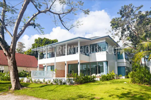 CHA21681: Beach Front Villa For Rent in Chalong Bay. Фото #18