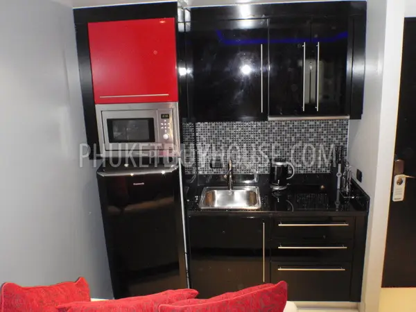 PAT3799: Bangla Road Jacuzzi Suite. Photo #8