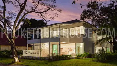 CHA21681: Beach Front Villa For Rent in Chalong Bay. Photo #19