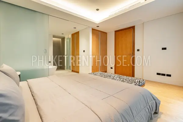 PAT23073: 3-Bedroom Sea View Duplex with Courtyard Garden For Rent in Patong, Phuket. Photo #10