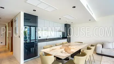 PAT23073: 3-Bedroom Sea View Duplex with Courtyard Garden For Rent in Patong, Phuket. Photo #16